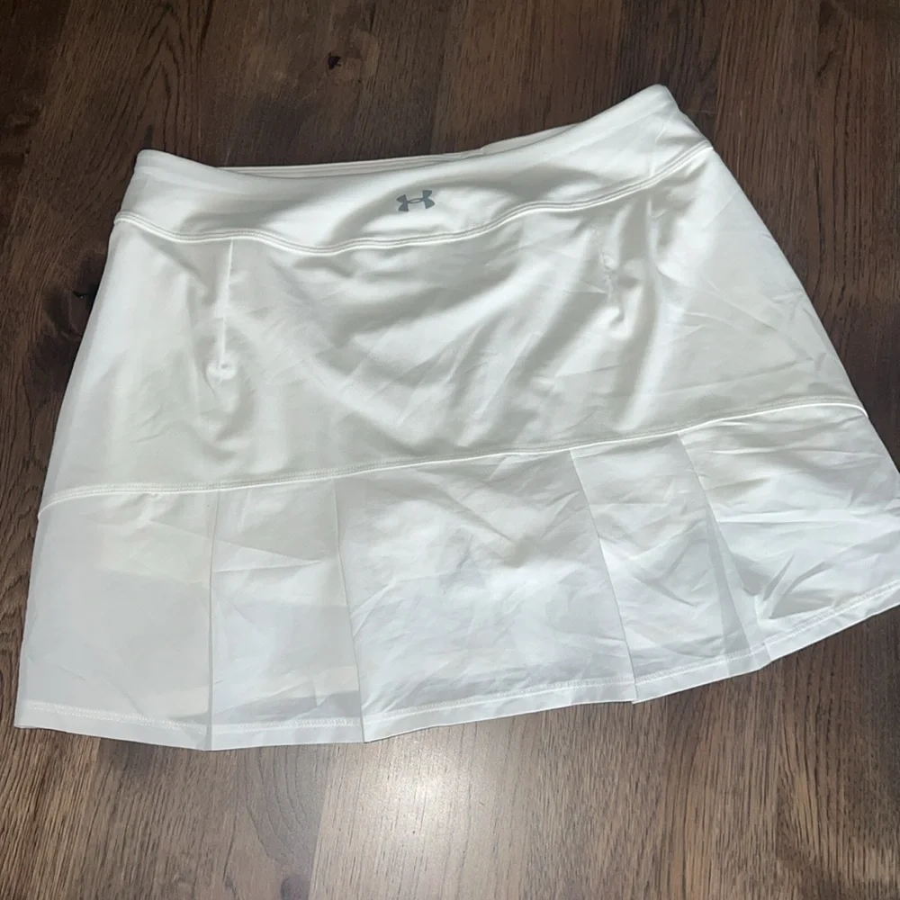 Under Armour Women’s White Skort